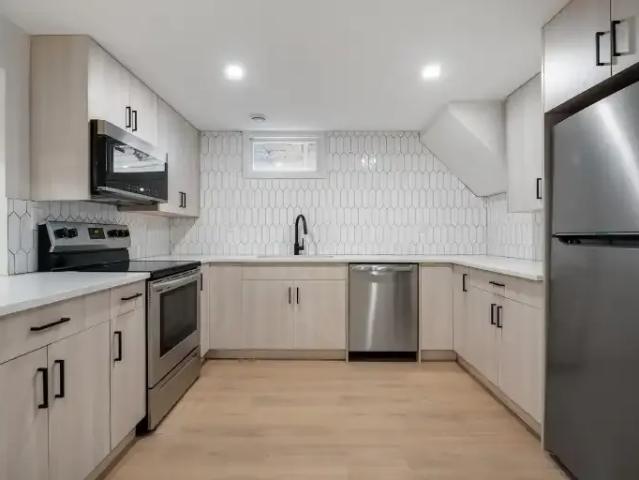 For Rent 2 Bedroom Apartment Calgary AB DS104434293