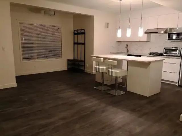 For Rent 2 Bedroom Apartment Calgary AB DS104470678