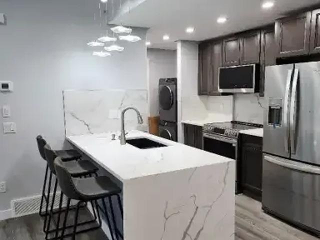 For Rent 2 Bedroom Apartment Calgary AB DS104507033