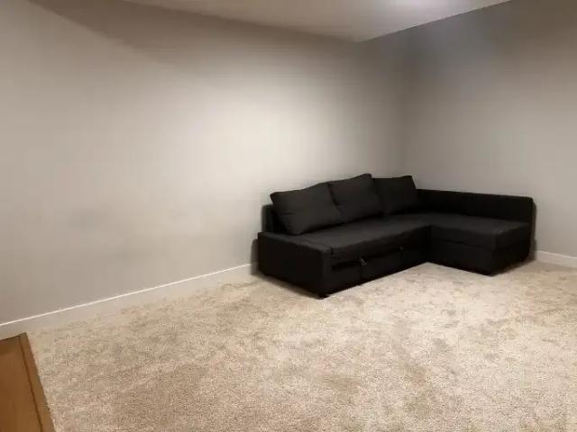 For Rent 2 Bedroom Apartment Calgary AB DS104563537