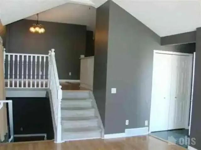 For Rent 2 Bedroom Apartment Calgary AB DS104598143