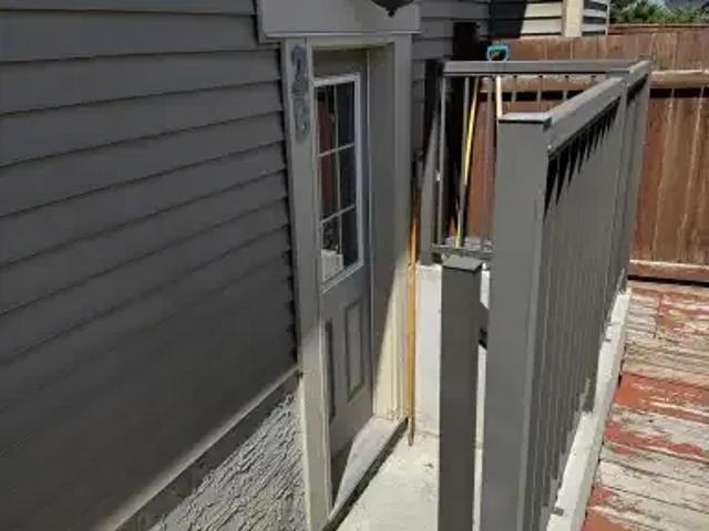 For Rent 2 Bedroom Apartment Calgary AB DS104711559