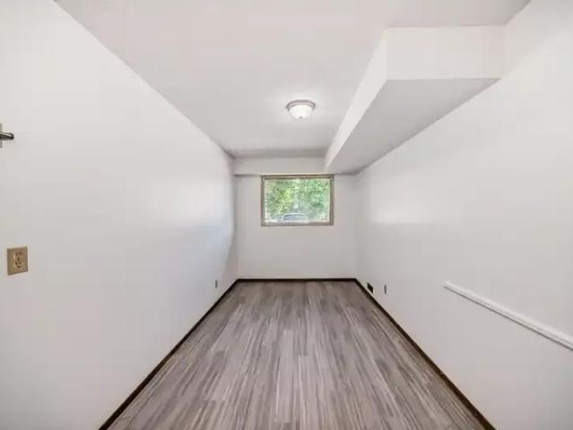 For Rent 2 Bedroom Apartment Calgary AB DS104864116