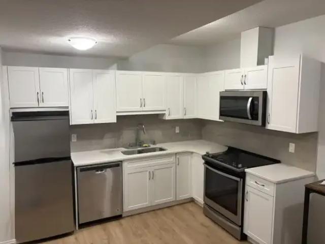 For Rent 2 Bedroom Apartment Calgary AB DS104888322