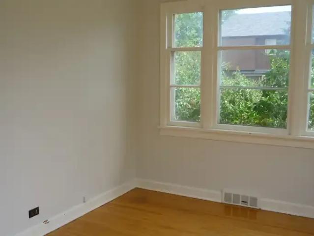 For Rent 2 Bedroom Apartment Calgary AB DS104940899