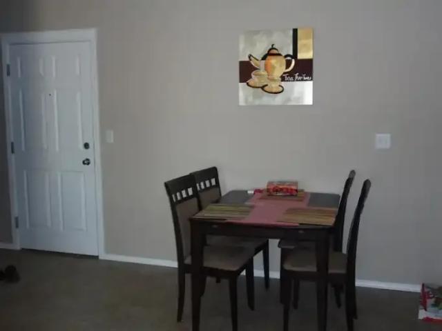 For Rent 2 Bedroom Apartment Calgary AB DS104036354