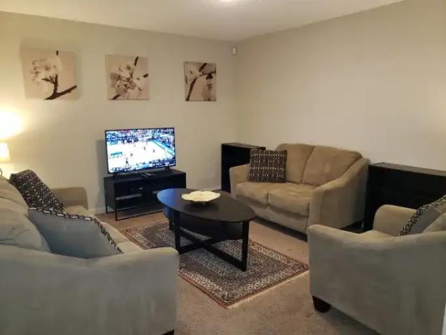 For Rent 2 Bedroom Apartment Calgary AB DS104141365