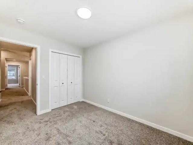 For Rent 2 Bedroom Apartment Calgary AB DS104179425