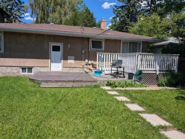 For Rent 2 Bedroom Apartment Calgary AB DS104179563