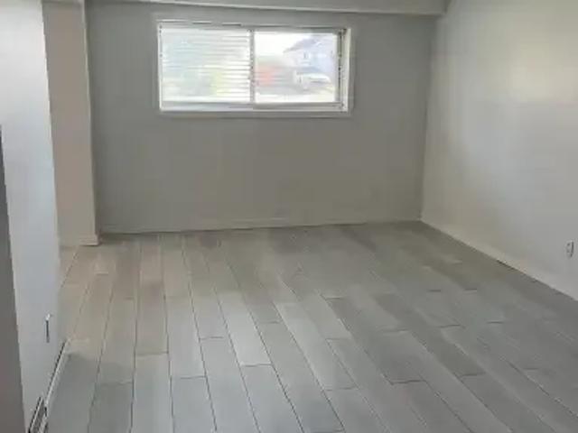 For Rent 2 Bedroom Apartment Calgary AB DS104179598