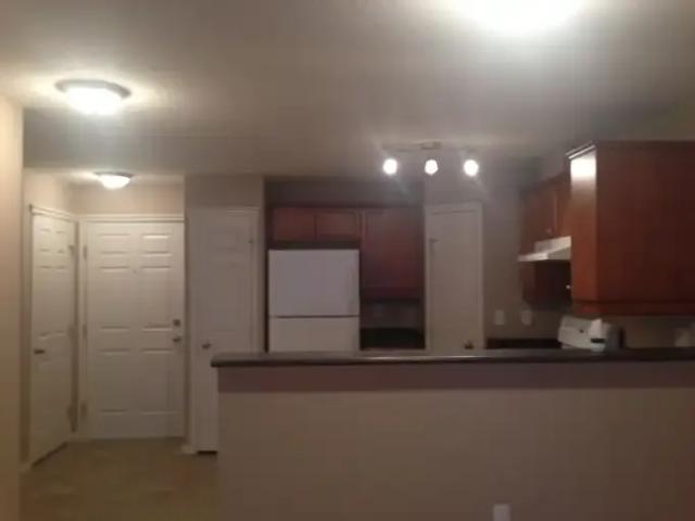 For Rent 2 Bedroom Apartment Calgary AB DS104179683