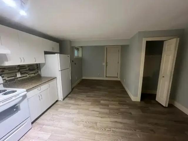 For Rent 2 Bedroom Apartment Calgary AB DS104179926