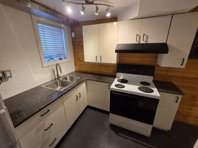 For Rent 2 Bedroom Apartment Calgary AB DS104179240