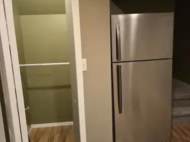 For Rent 2 Bedroom Apartment Calgary AB DS104179261