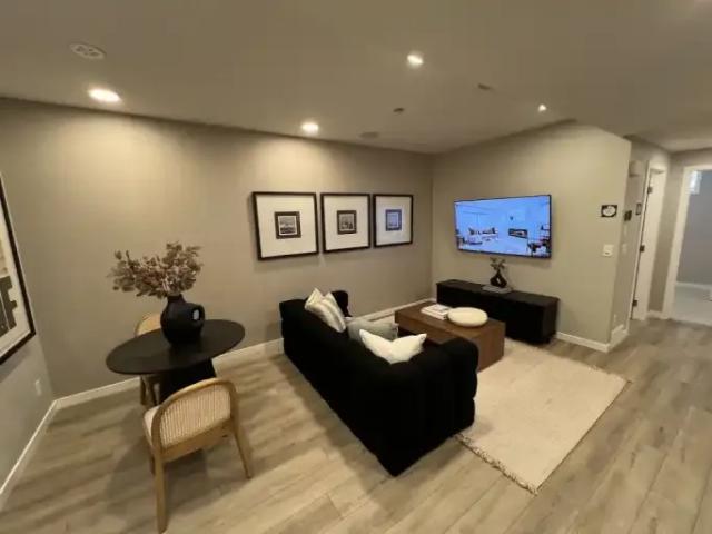 For Rent 2 Bedroom Apartment Calgary AB DS104179382