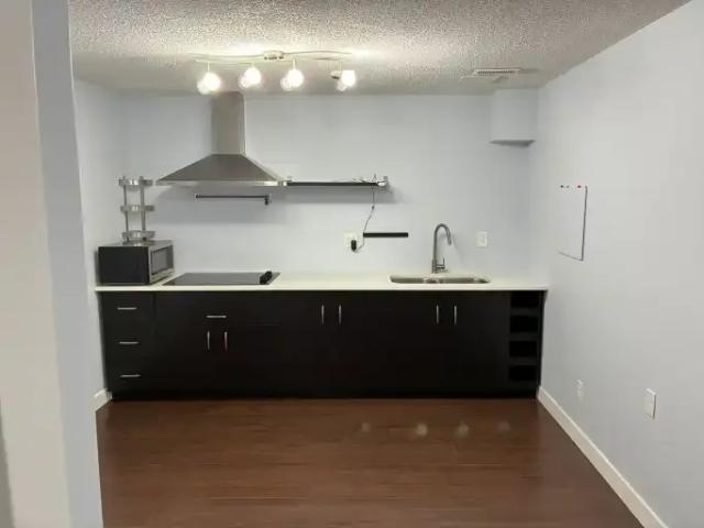 For Rent 2 Bedroom Apartment Calgary AB DS104180655