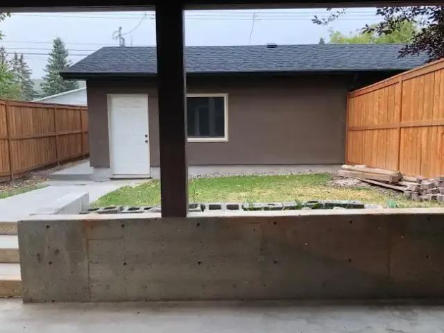 For Rent 2 Bedroom Apartment Calgary AB DS104180263