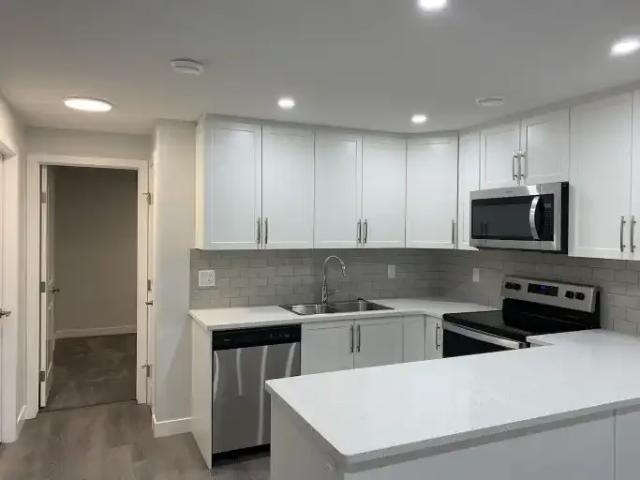 For Rent 2 Bedroom Apartment Calgary AB DS104180332