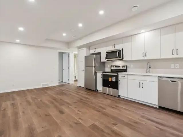 For Rent 2 Bedroom Apartment Calgary AB DS104181506