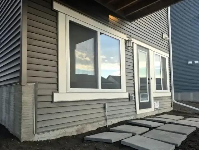 For Rent 2 Bedroom Apartment Calgary AB DS104181544