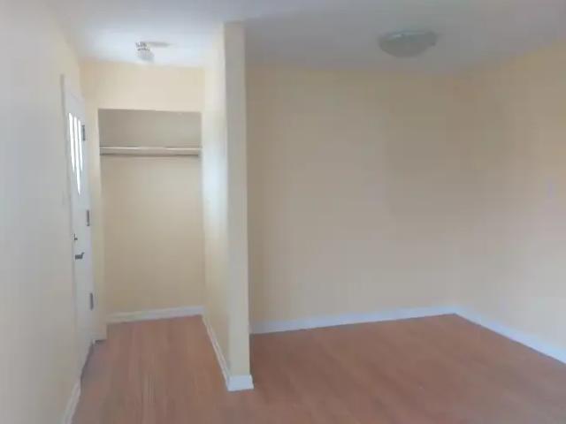 For Rent 2 Bedroom Apartment Calgary AB DS104181637