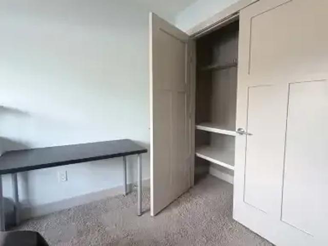 For Rent 2 Bedroom Apartment Calgary AB DS104181880