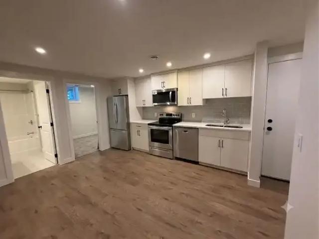 For Rent 2 Bedroom Apartment Calgary AB DS104182493