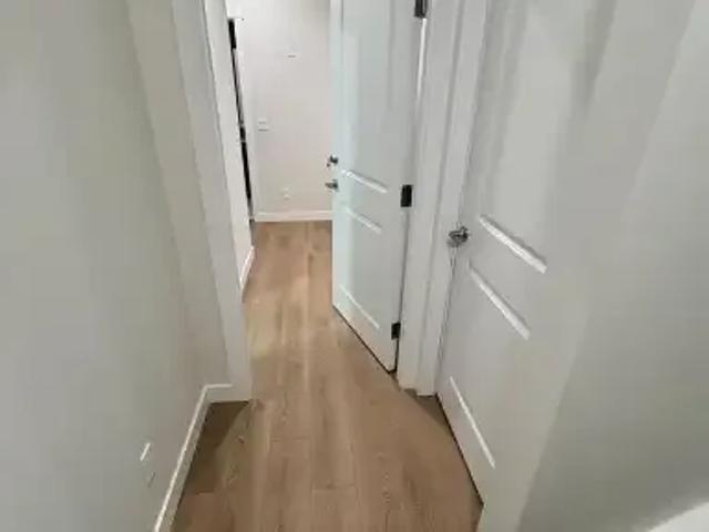 For Rent 2 Bedroom Apartment Calgary AB DS104182849