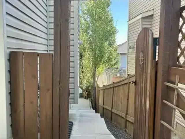 For Rent 2 Bedroom Apartment Calgary AB DS104182026