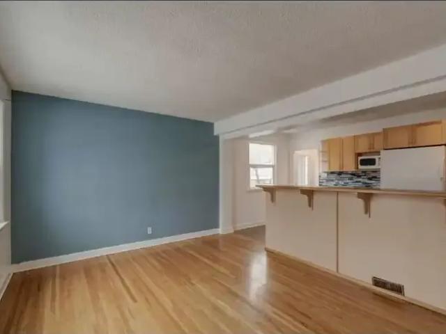 For Rent 2 Bedroom Apartment Calgary AB DS104183033