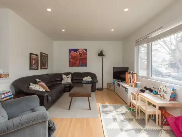 For Rent 2 Bedroom Apartment Calgary AB DS104224435