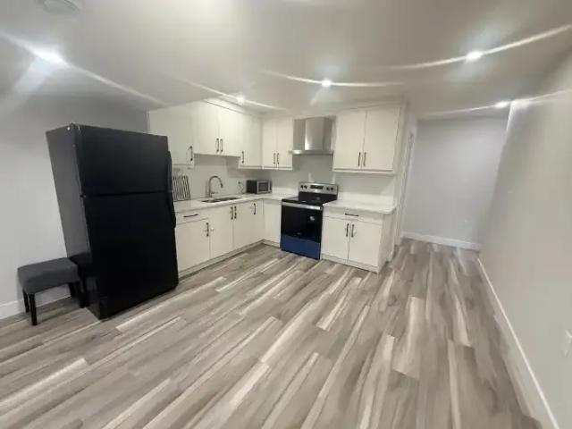 For Rent 2 Bedroom Apartment Calgary AB DS104224608