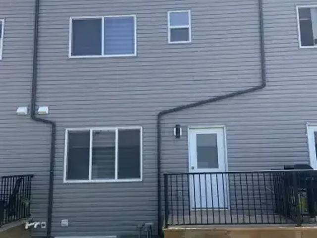 For Rent 2 Bedroom Apartment Calgary AB DS104224144