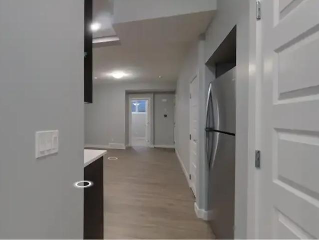 For Rent 2 Bedroom Apartment Calgary AB DS104257197