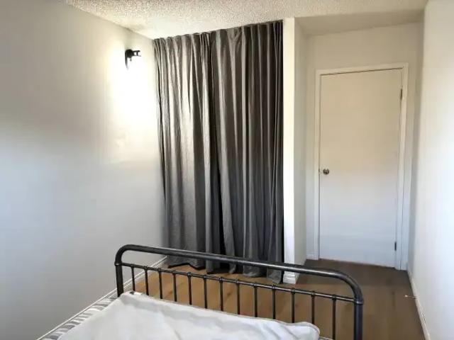 For Rent 2 Bedroom Apartment Calgary AB DS104292322