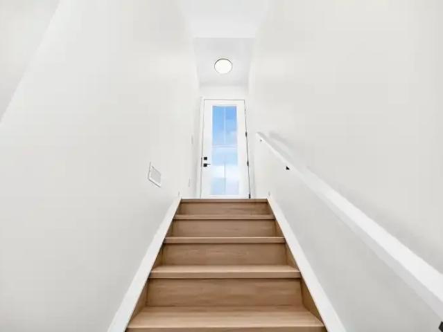 For Rent 2 Bedroom Apartment Calgary AB DS104362635
