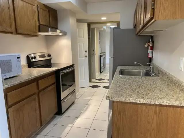 For Rent 2 Bedroom Apartment Calgary AB DS104362200