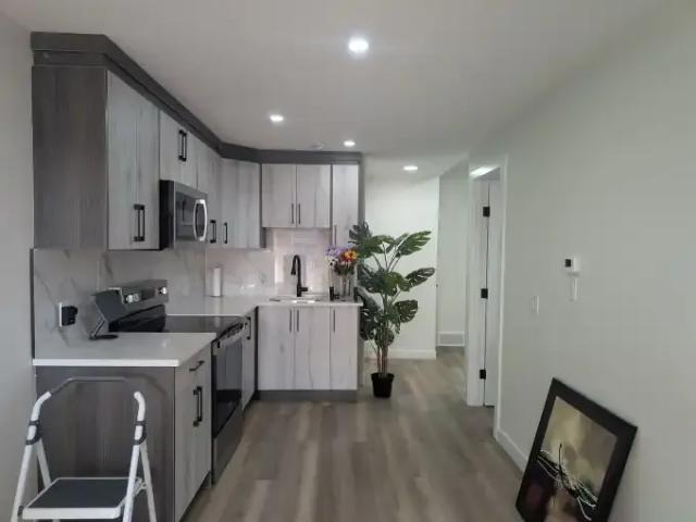 For Rent 2 Bedroom Apartment Calgary AB DS105048153