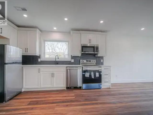 For Rent 2 Bedroom Apartment Cambridge ON DS102752704