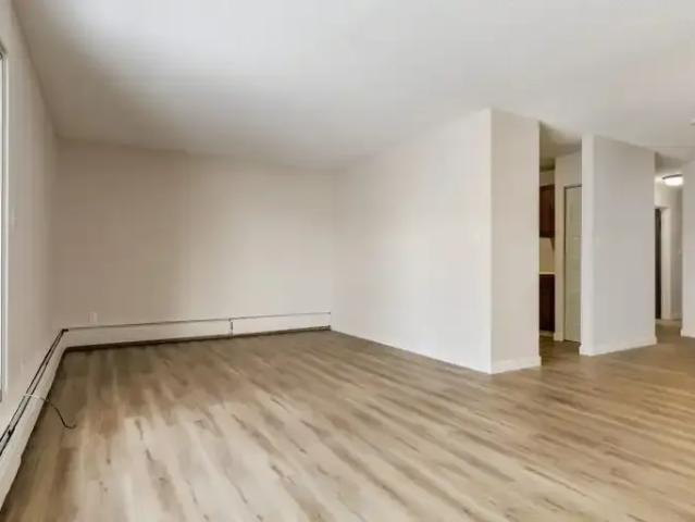 For Rent 2 Bedroom Apartment Camrose AB DS102305895