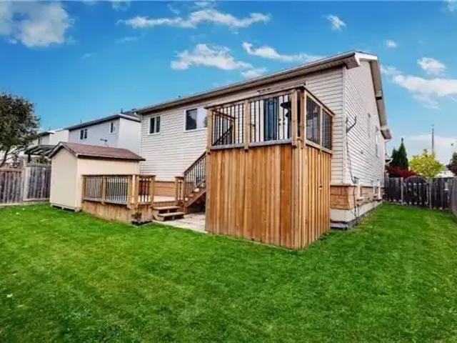 For Rent 2 Bedroom Apartment Clarington ON DS104888556