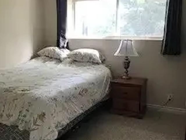 For Rent 2 Bedroom Apartment Cochrane AB DS104470813
