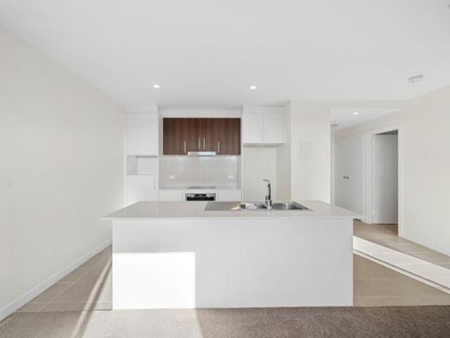 For Rent 2 Bedroom Apartment COOMBS ACT DS104947975