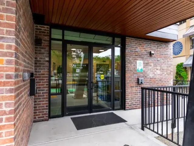 For Rent 2 Bedroom Apartment Duncan BC DS102518562