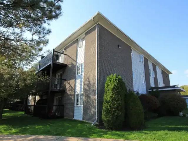 For Rent 2 Bedroom Apartment Dieppe NB DS103338063