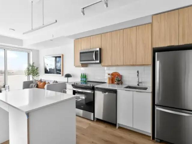 For Rent 2 Bedroom Apartment Etobicoke ON DS104681446