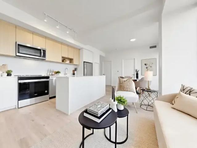 For Rent 2 Bedroom Apartment Etobicoke ON DS104956928