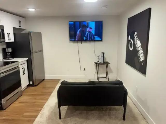 For Rent 2 Bedroom Apartment Edmonton AB DLS102204095