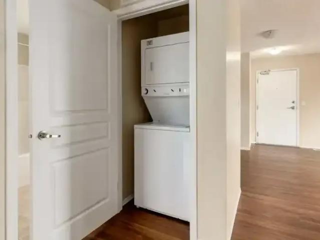 For Rent 2 Bedroom Apartment Edmonton AB DLS103011528