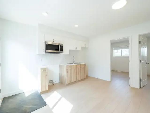 For Rent 2 Bedroom Apartment Edmonton AB DLS103011751